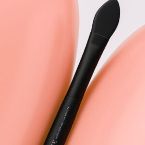 Alternative view of HD Brows Silicone Brow Brush